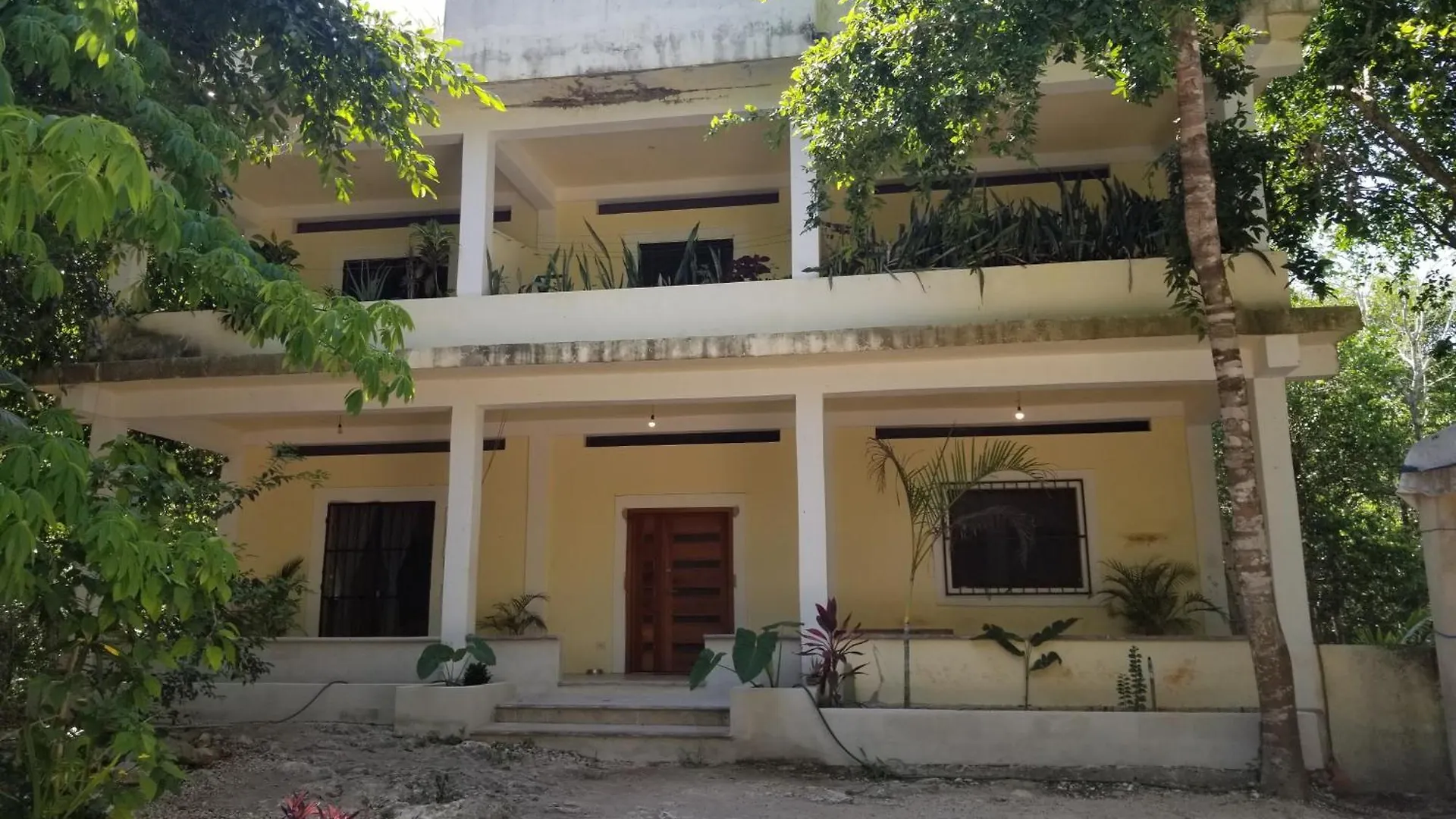 Отель Casa Itzamna Jungle Retreat Tulum Макарио-Гомес